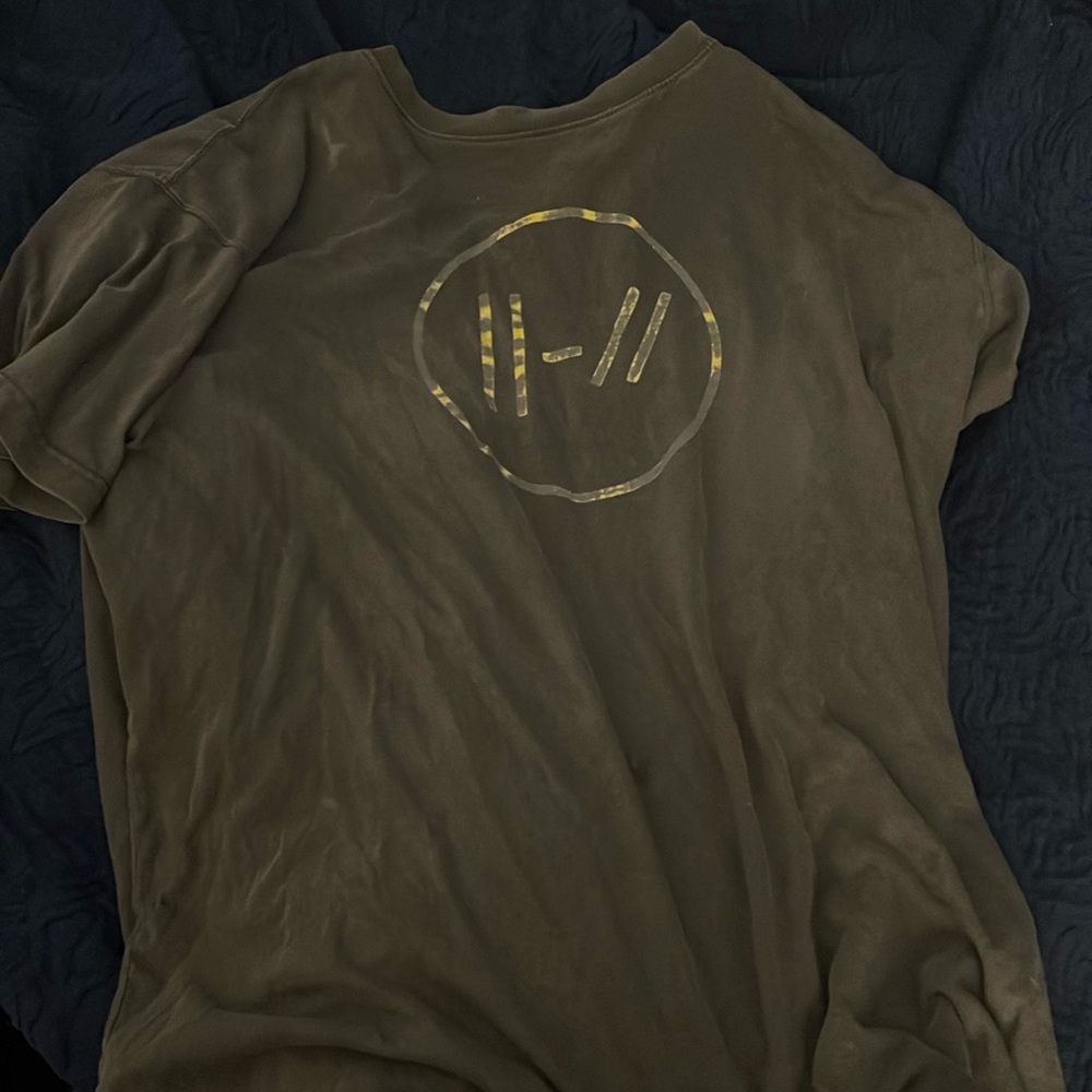 Twenty One Pilots Grey Shirt